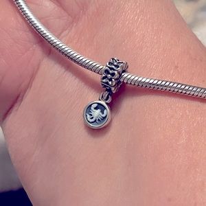 Used authentic pandora Scorpio zodiac hanging bead